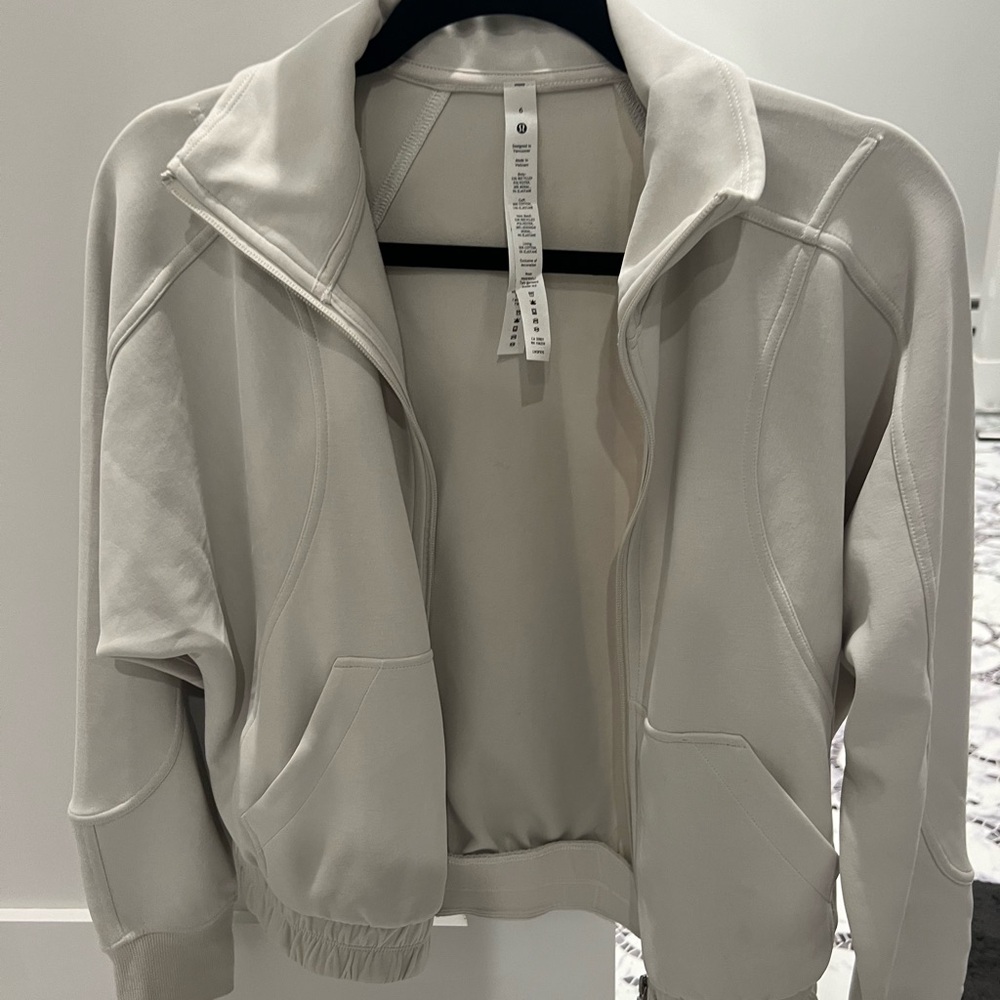 Lululemon Softstreme Jacket